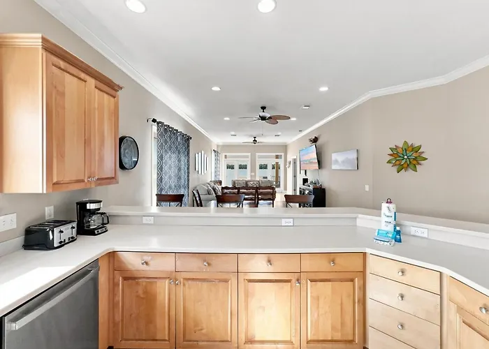 Eagles Nest Krusty Crab Sleeps 20 Bay View Dogs Ok