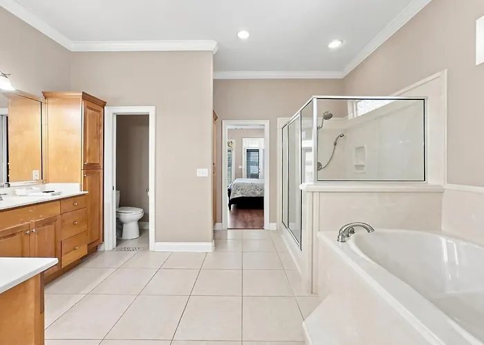 Eagles Nest Krusty Crab Sleeps 20 Bay View Dogs Ok