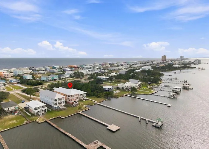 Country house Eagles Nest Krusty Crab Sleeps 20 Bay View Dogs Ok Gulf Shores